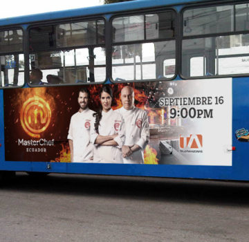 MasterChef Ecuador Estreno Campaña Publicitaria Vladimir Zambrano Bus Urbano